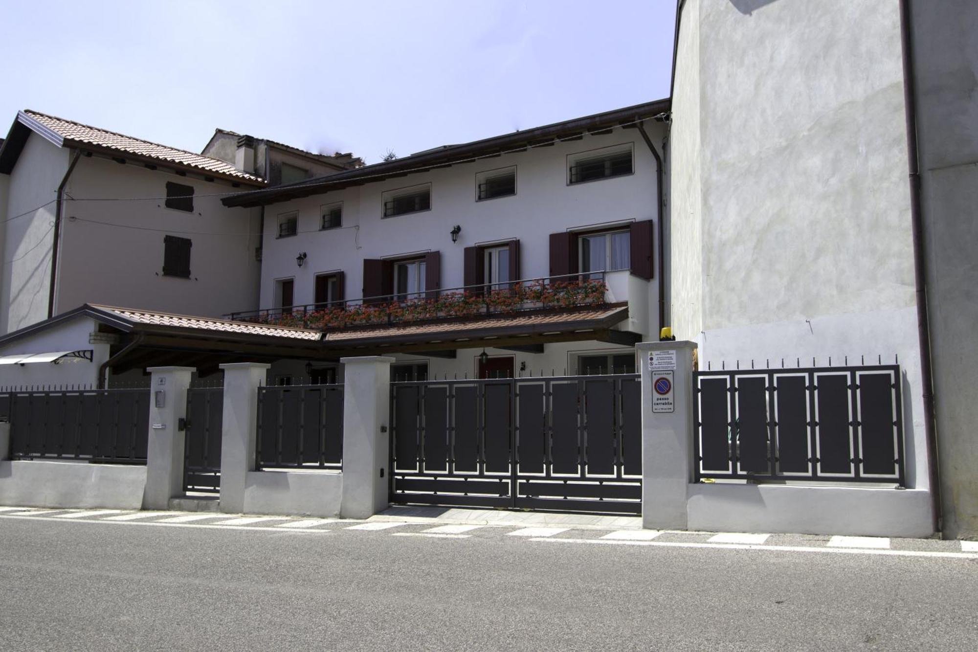 B&B Marina Сан-Даниэле-дель-Фриули Экстерьер фото